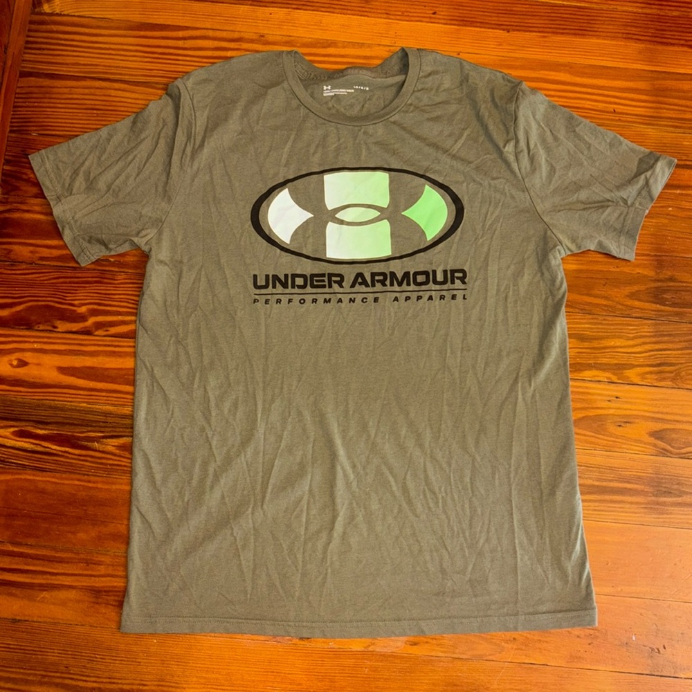 Men’s Under Armour Shirt